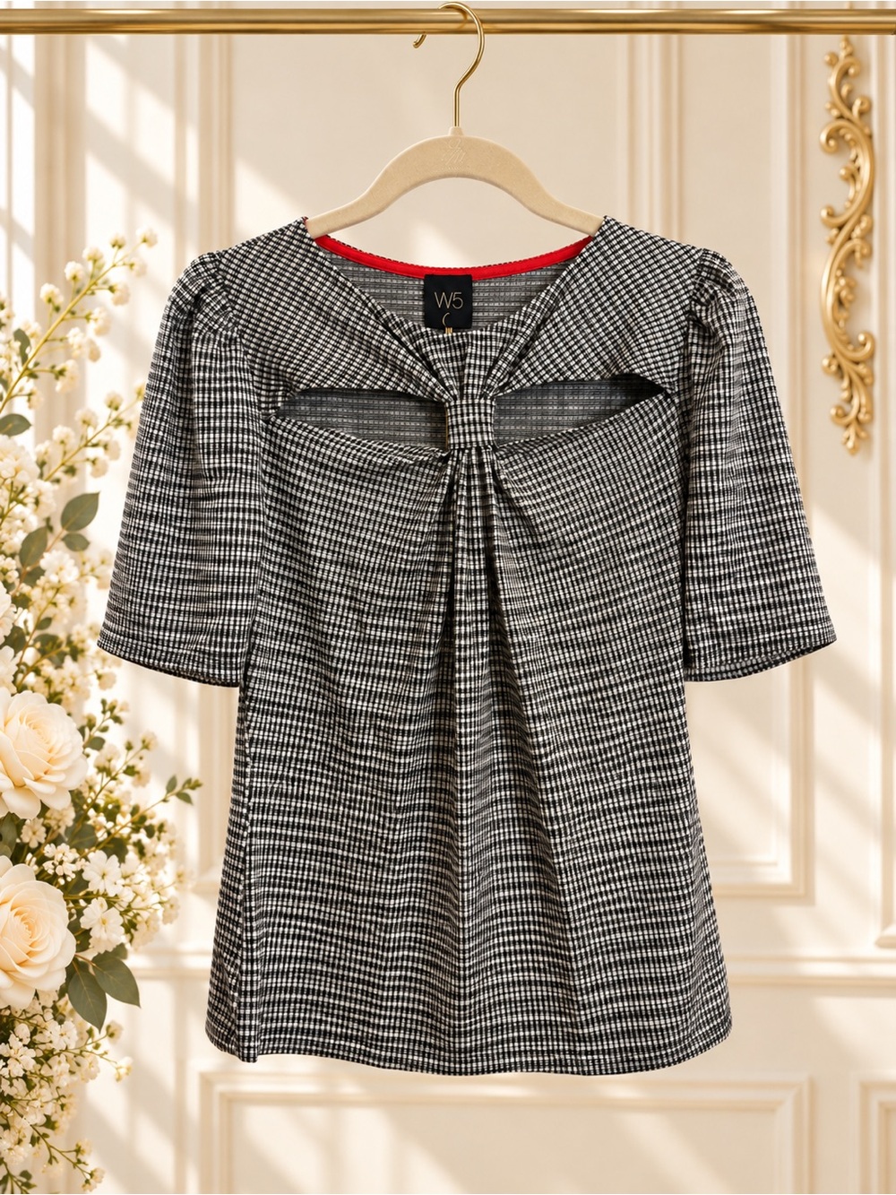 W5 Black & White Micro-Check Bow Front Top Size S NWT